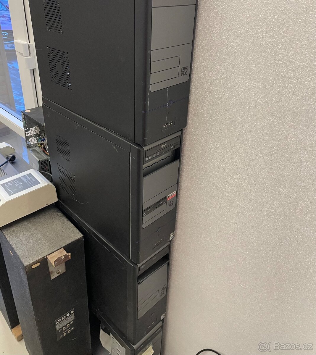 Prodám více věcí z oboru IT - 3