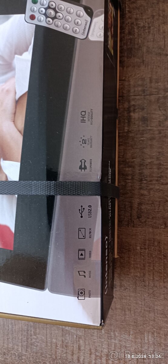 Fotorámeček INTENSO 13,3" - 3