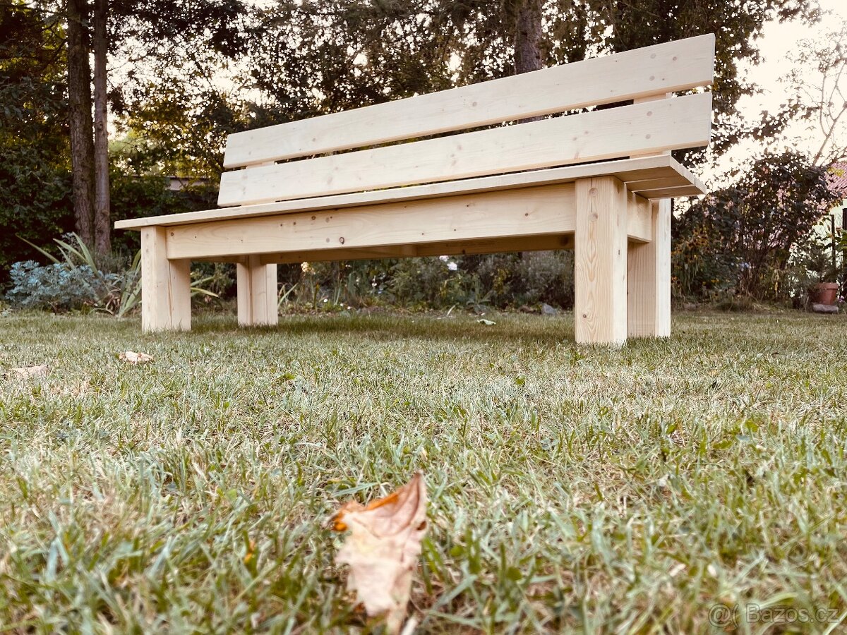 Masivní dřevěná lavice - 3