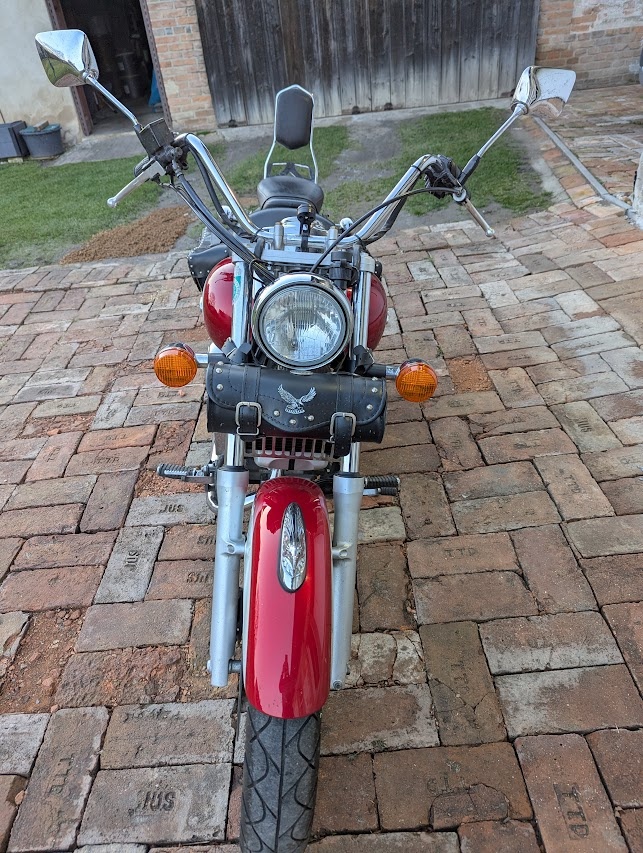 Honda Shadow VT 125 - 3