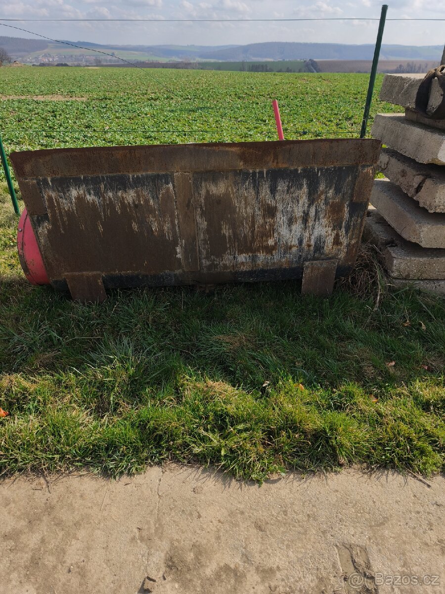 Míchačka,Manitou - 3