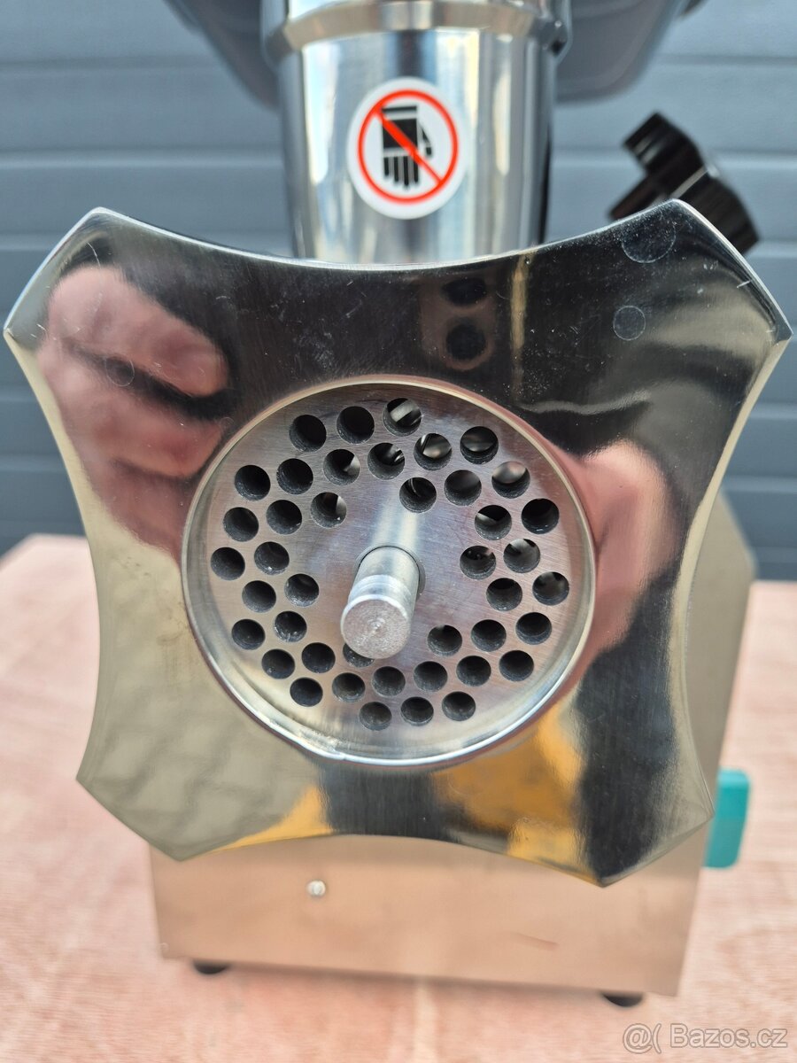 Mlýnek na maso 12" Řeznický vlček - 3