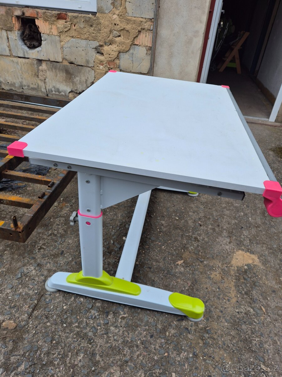 Dětský psací stůl - 3