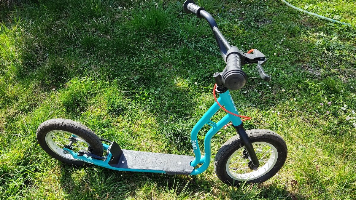 Kolobezka yedoo one. - 3