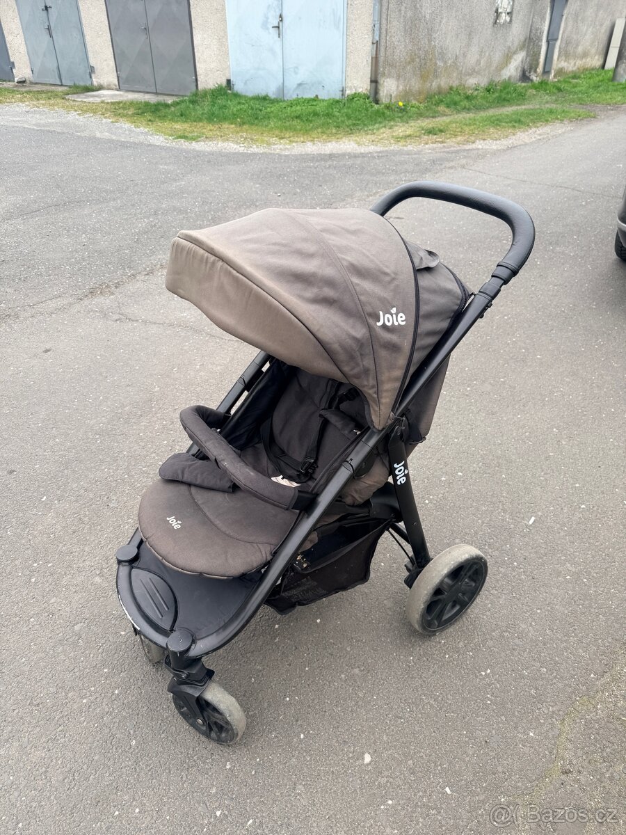 Kočárek JOIE - 3