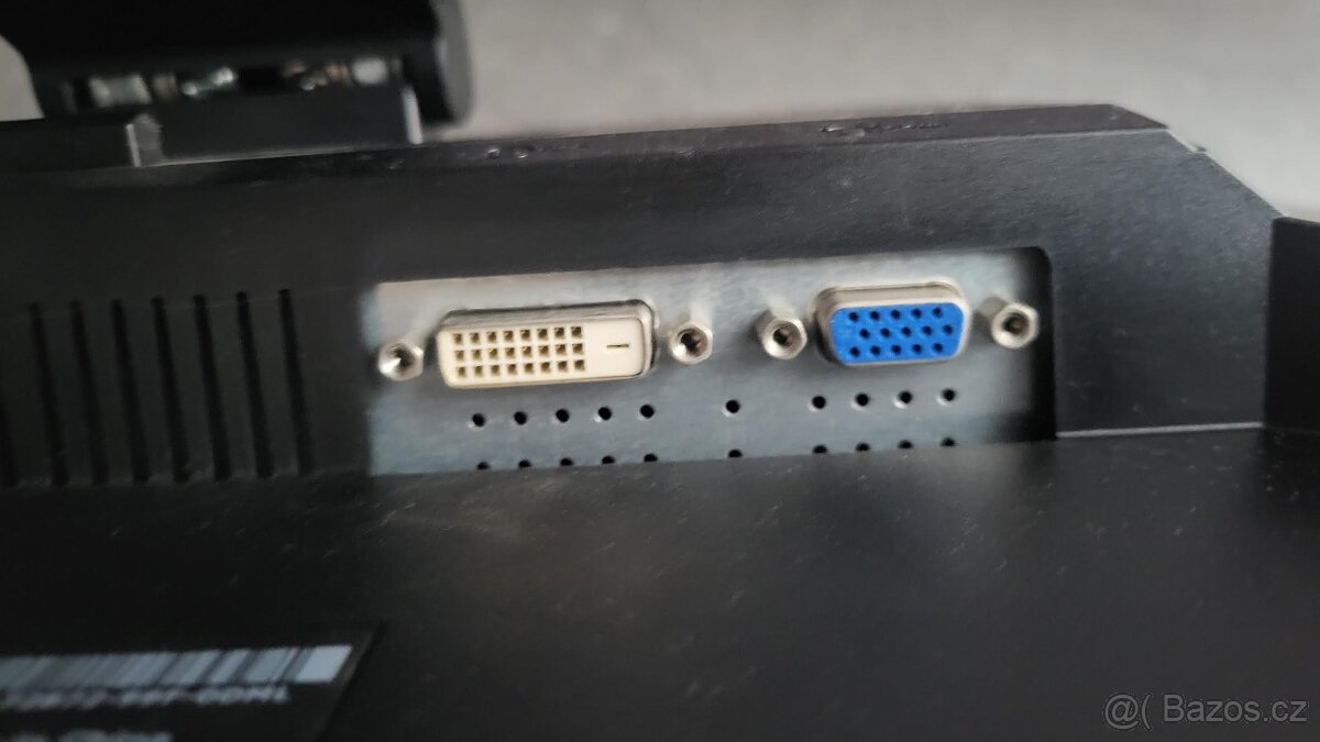 Monitor DELL 22" E2210f - 3