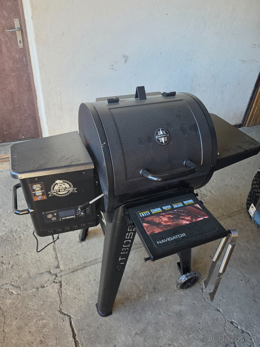 Pit Boss 550 Navigator - 3