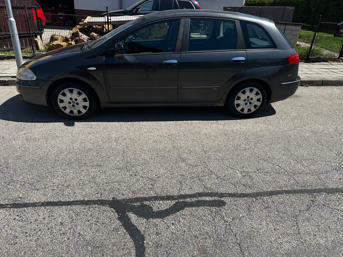 Fiat Croma 1.9 jtd - 3