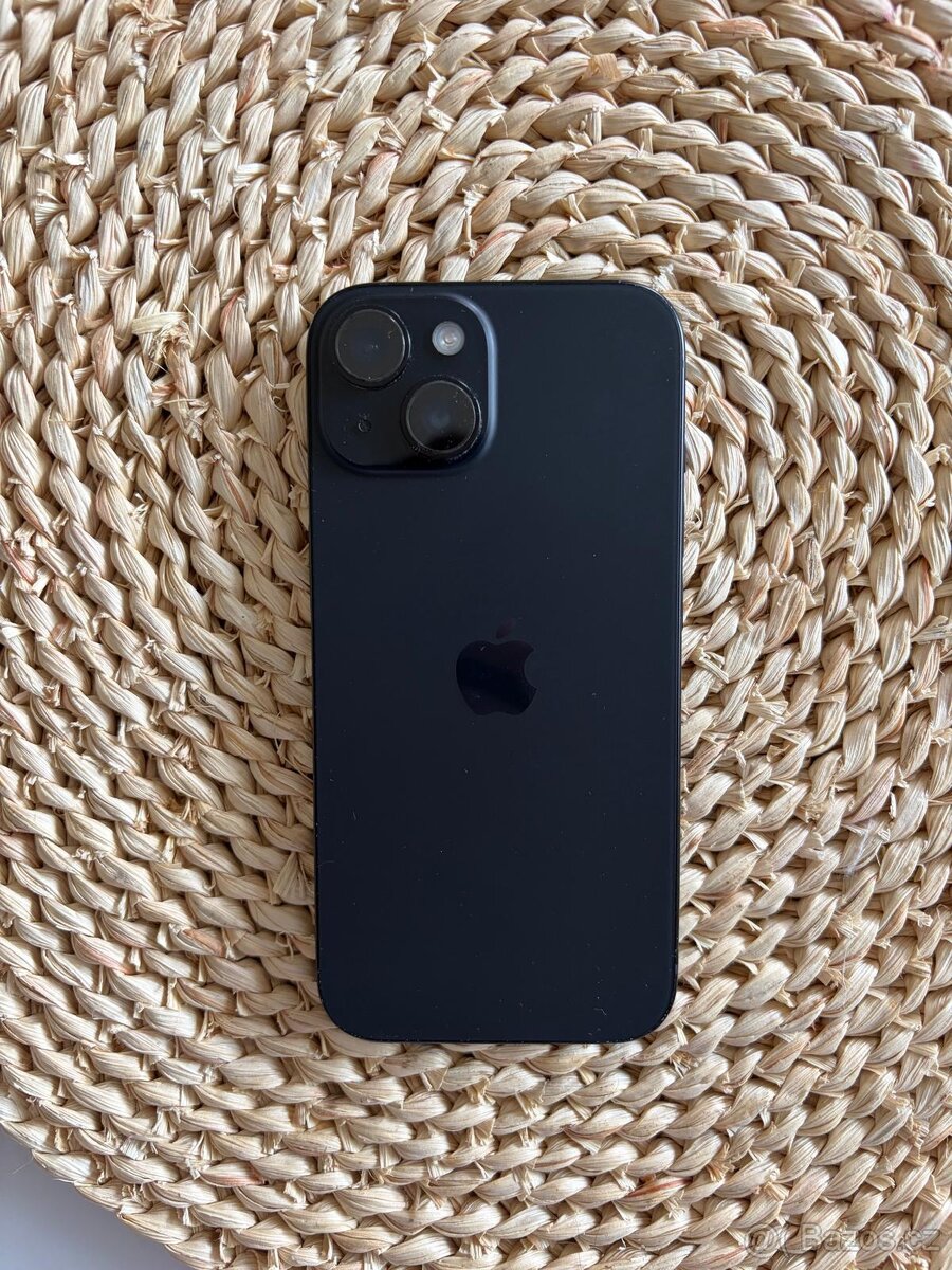 Iphone 15 128 GB v záruce - 3