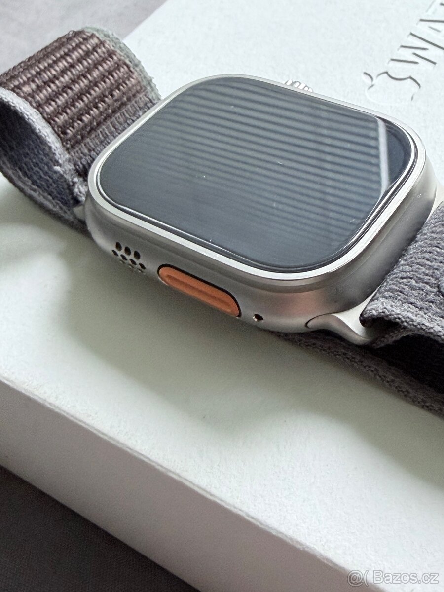 Apple Watch Ultra 2 - 3