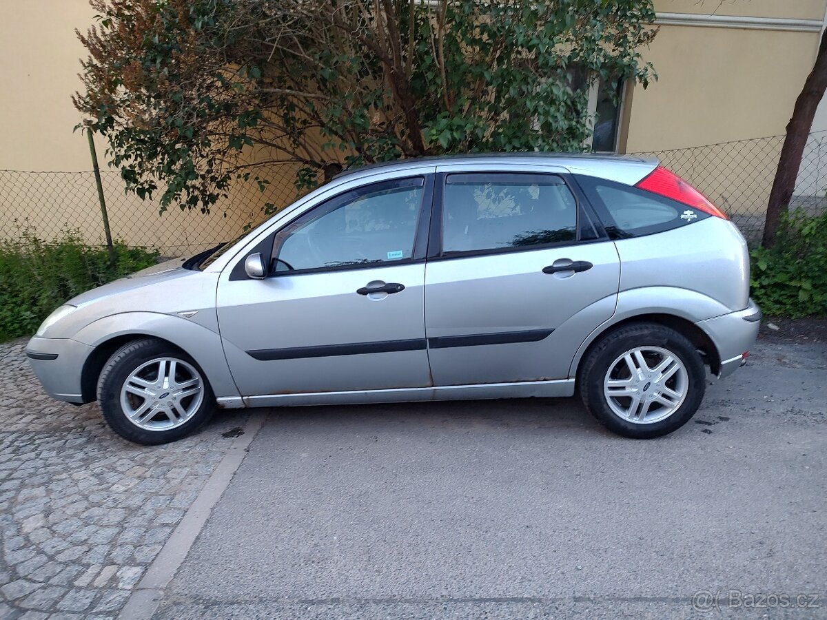 Ford focus 1.8 tdci 2003 hatchback - 3