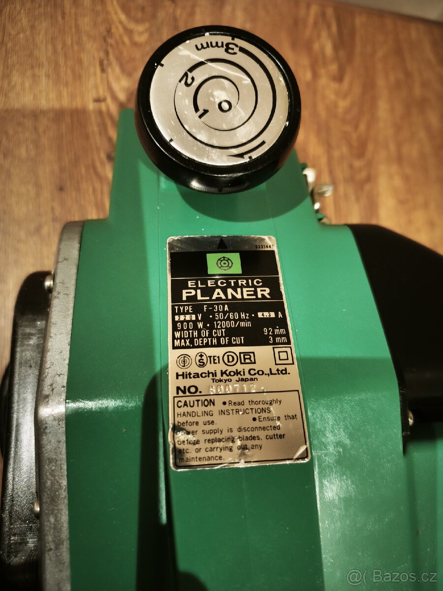 Elektrický hoblík Hitachi F30A - 3