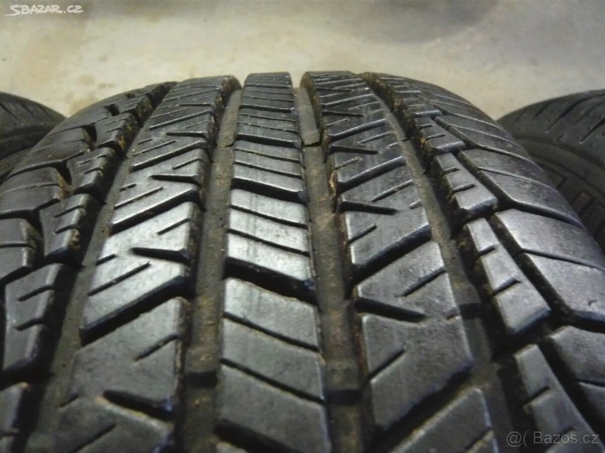 Pneu 215/65/16, 215-65-16, 215 65 16. - - 3