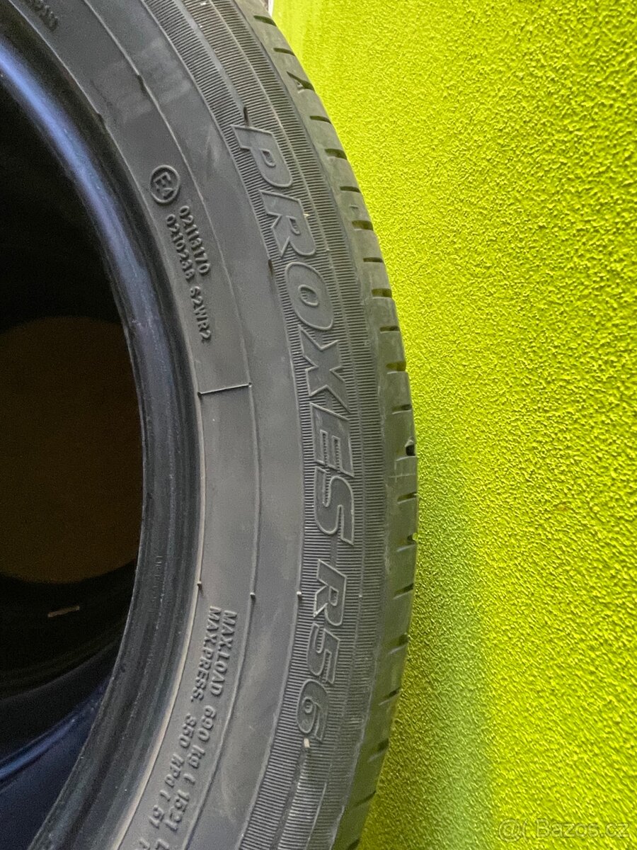 215/55 r18 toyo proxes - 3