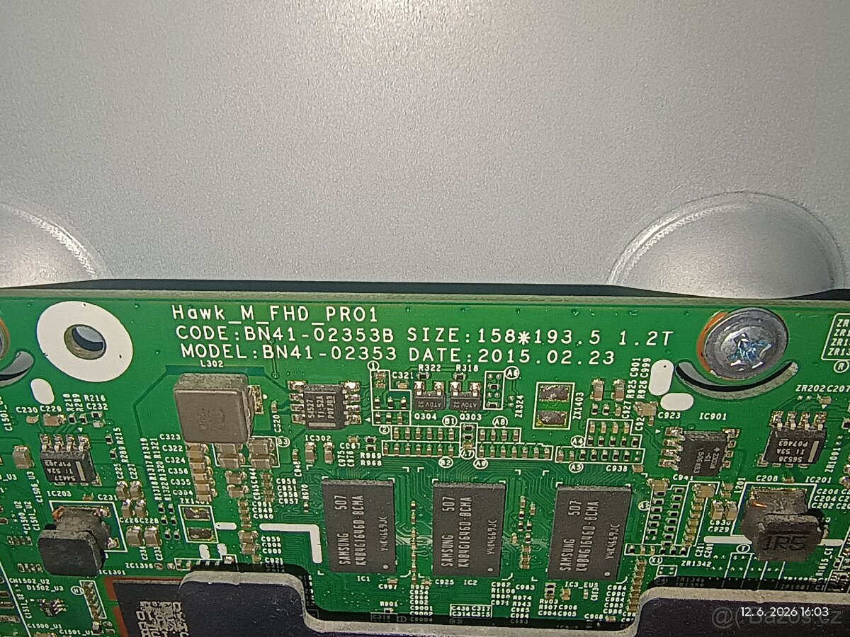 Samsung UE43j5572SU - 3