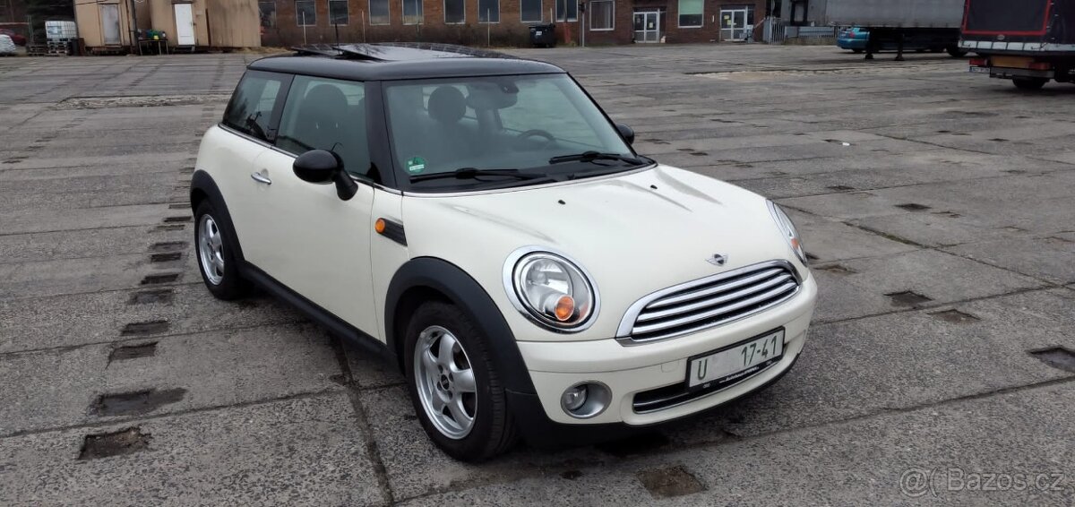 MINI COOPER R56 1,6L 2009 1.majitel 130t.km najeto Panorama - 3
