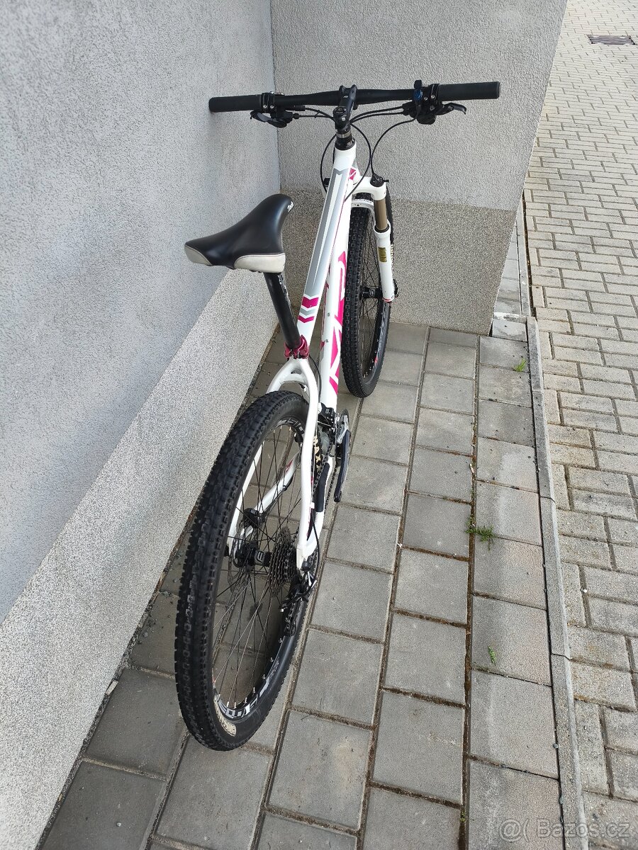 Horské kolo MTB 27,5" - 3