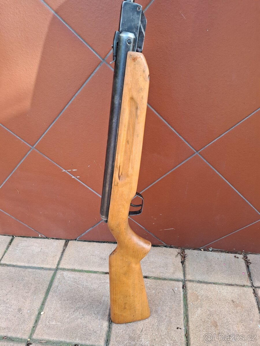 Vzduchovka Slávia 630 model 77 - 3