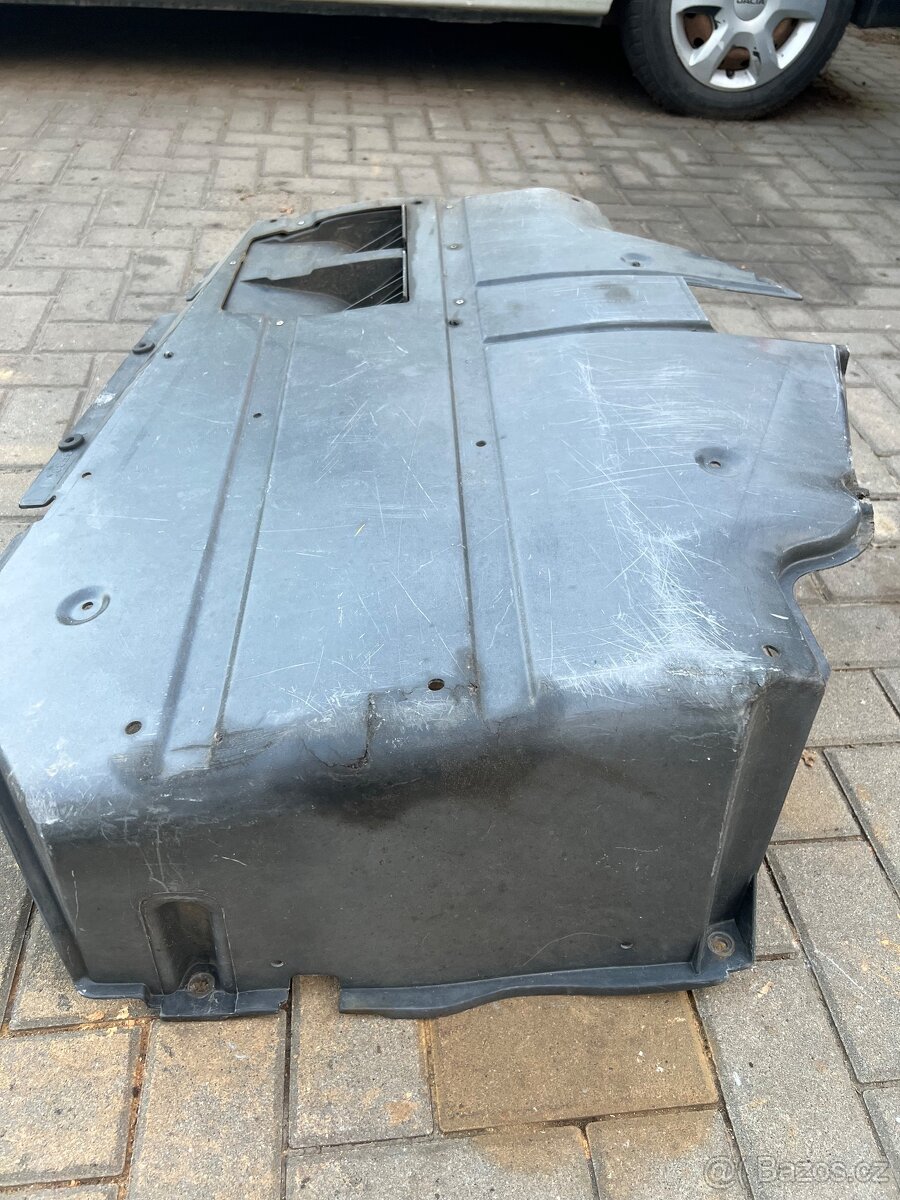 Spodní kryt motoru TDi - 3