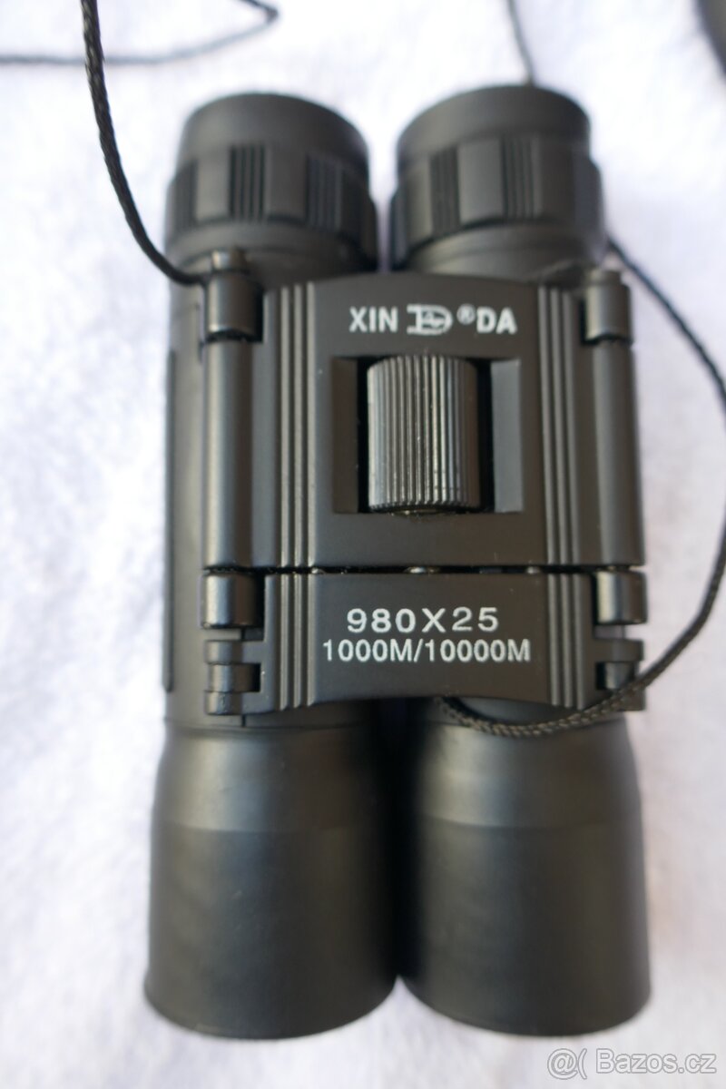 DALEKOHLED/STATIV - 3