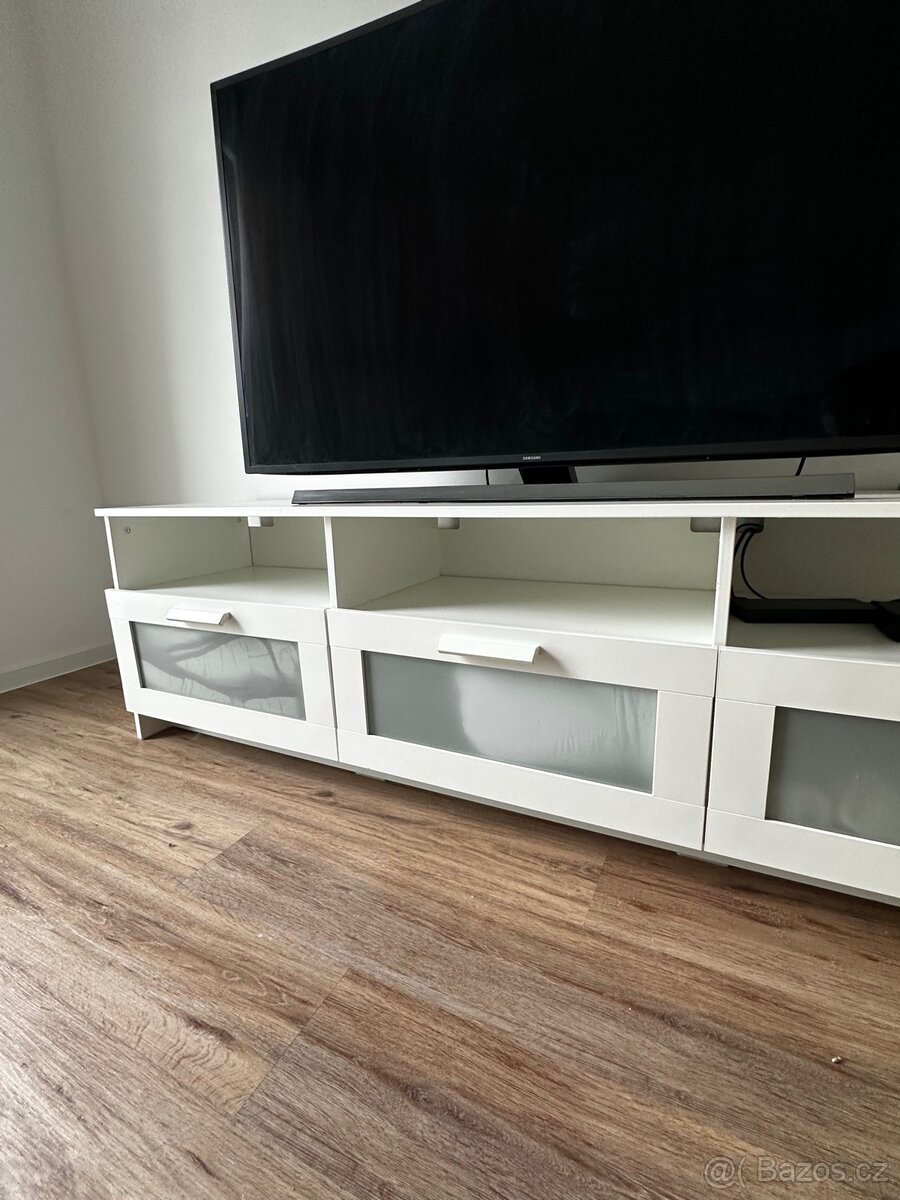 TV stolek Ikea - 3