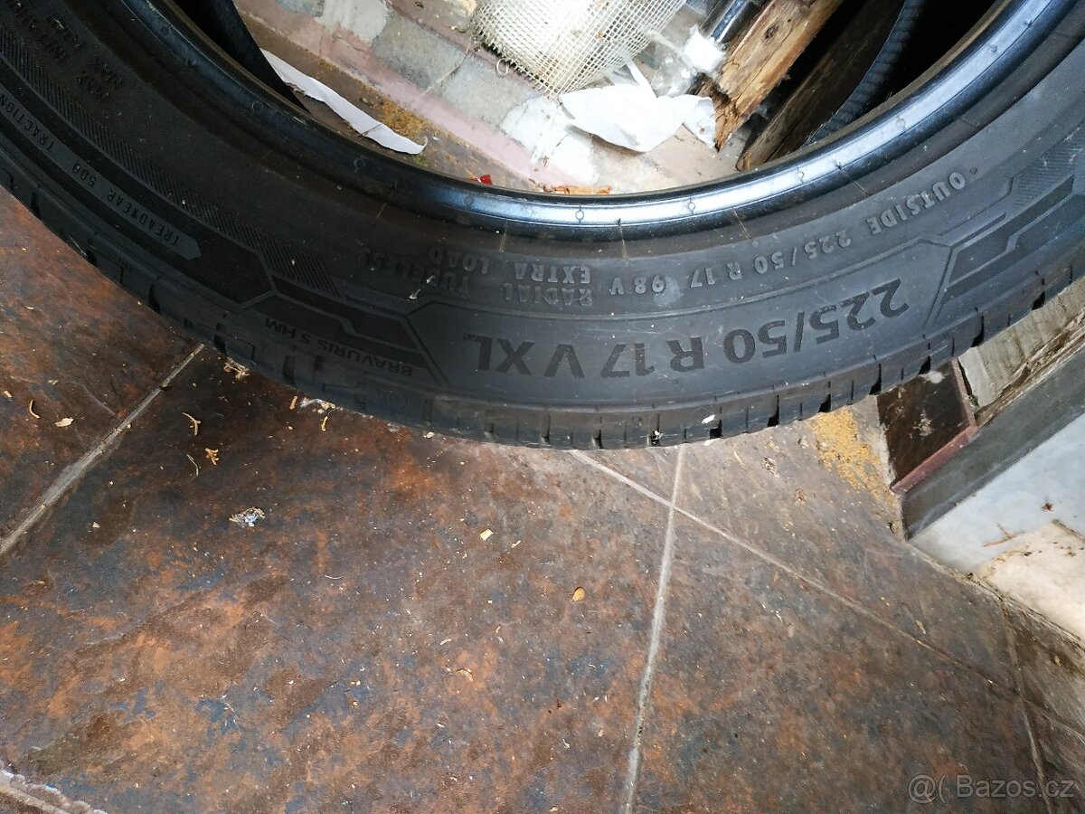 255/50 R17 letní - 3