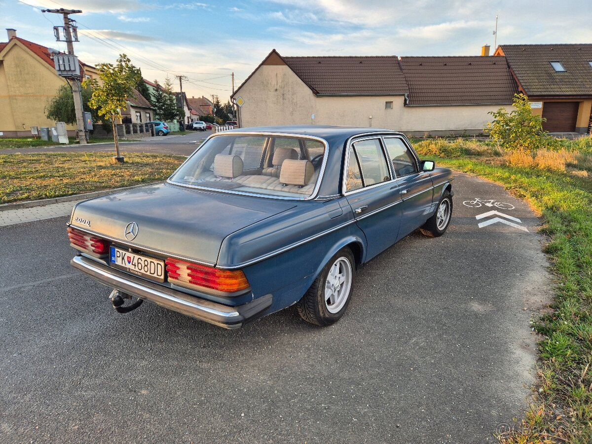 Mercedes Benz 200d W123 - 3