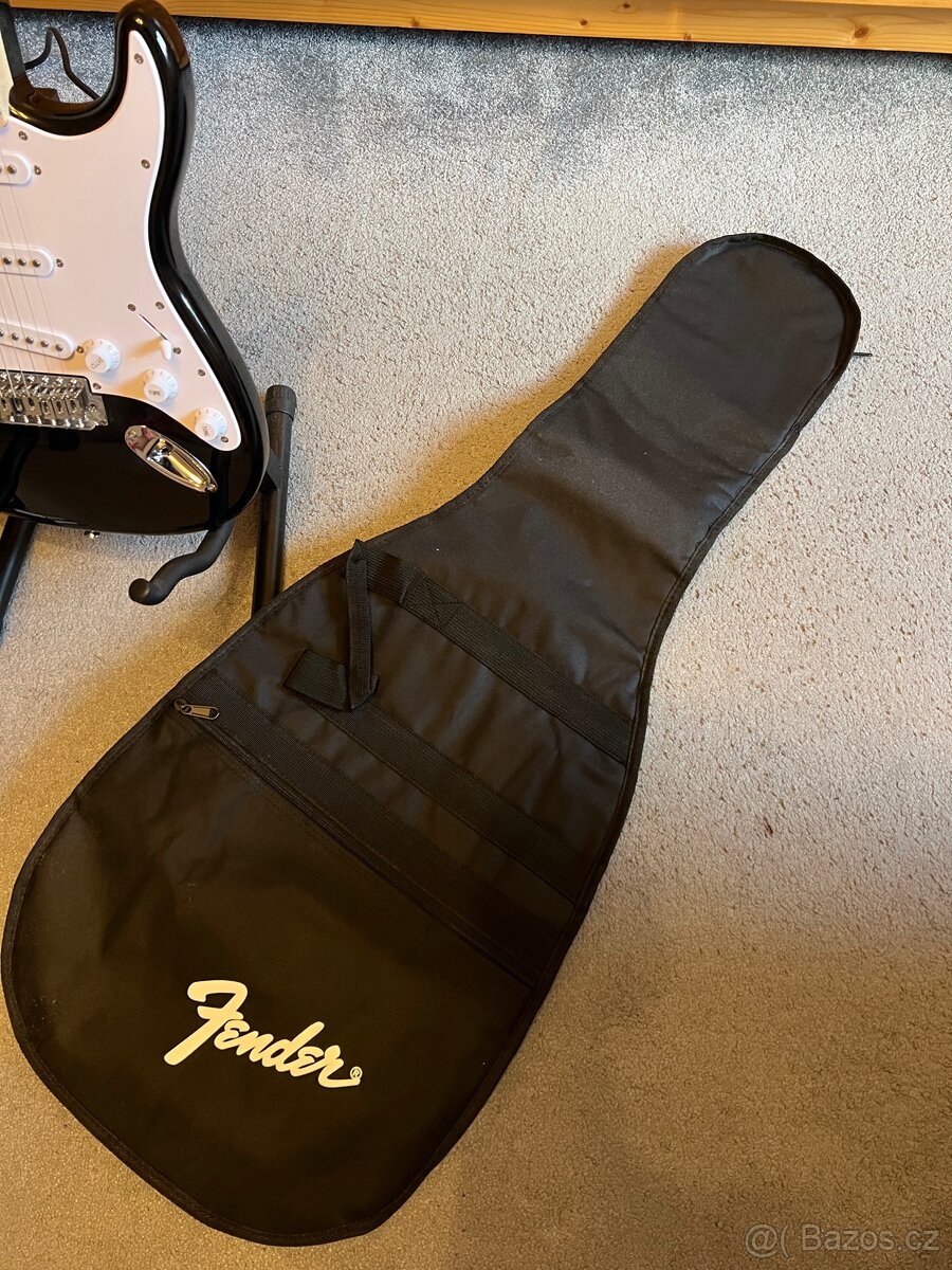 Elektrická kytara Fender Squier Sonic - 3