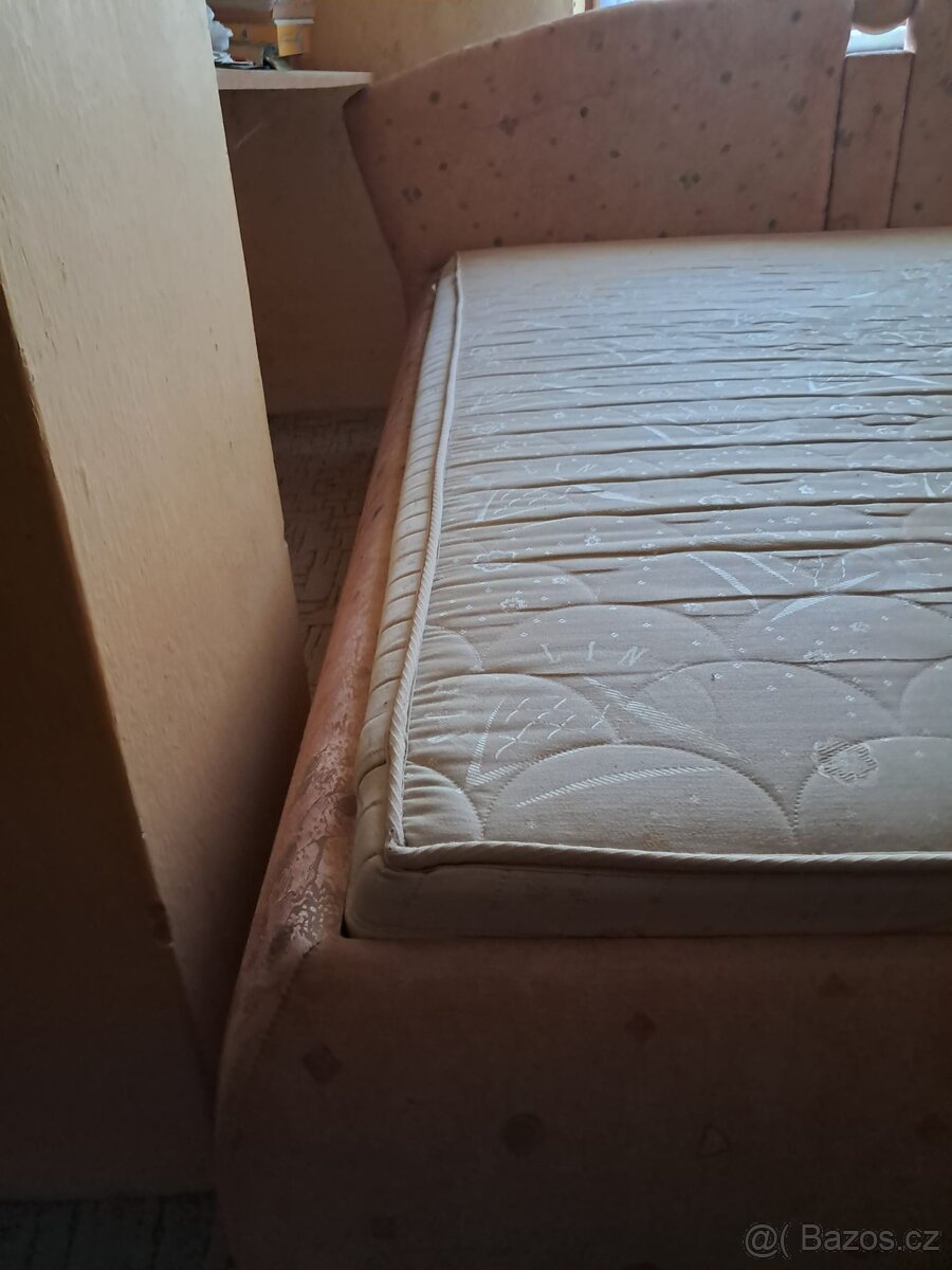 Letiště manželská postel s úložným prostorem - 3