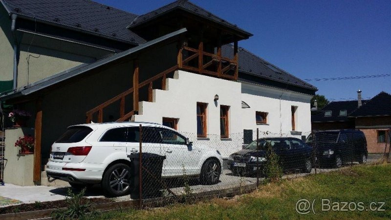 Nemilany dům v centru 2x byt + obchodní protory. - 3