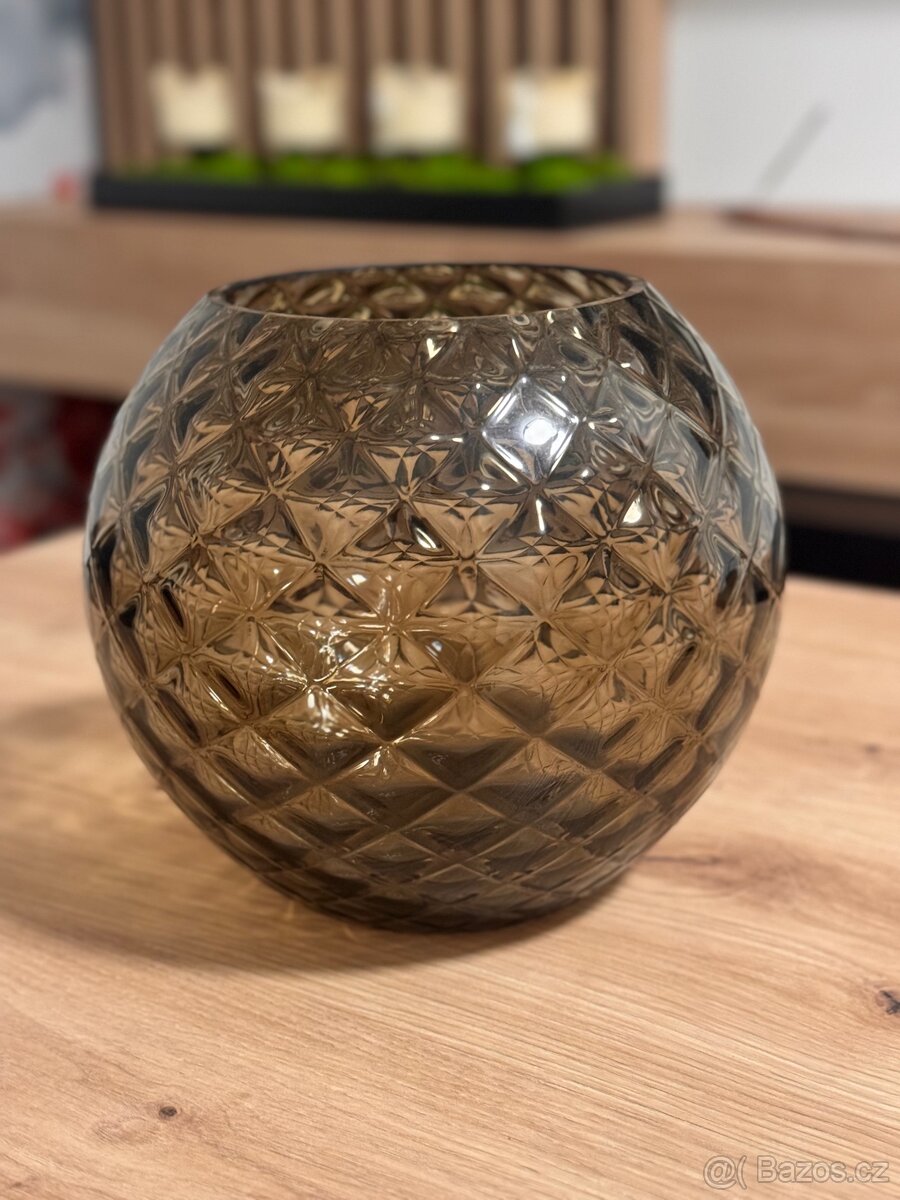 Luxusní designová váza z foukaného skla – kouřový odstín - 3