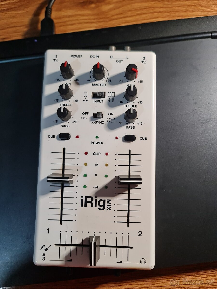 IK Multimedia i-RIG-MIX - 3