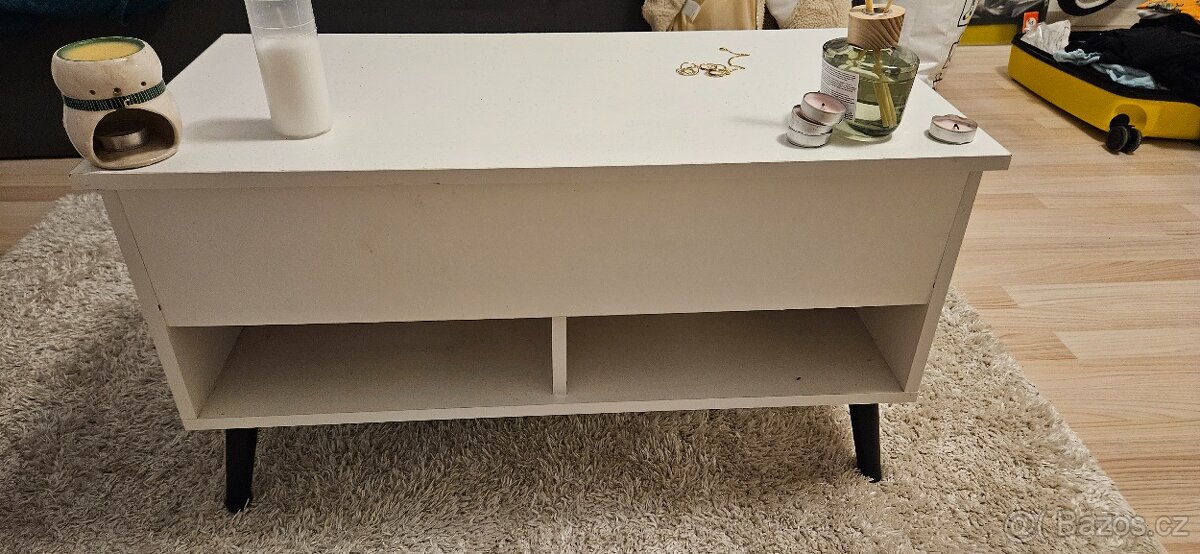 Vyklápěcí konferenční stolek - 3