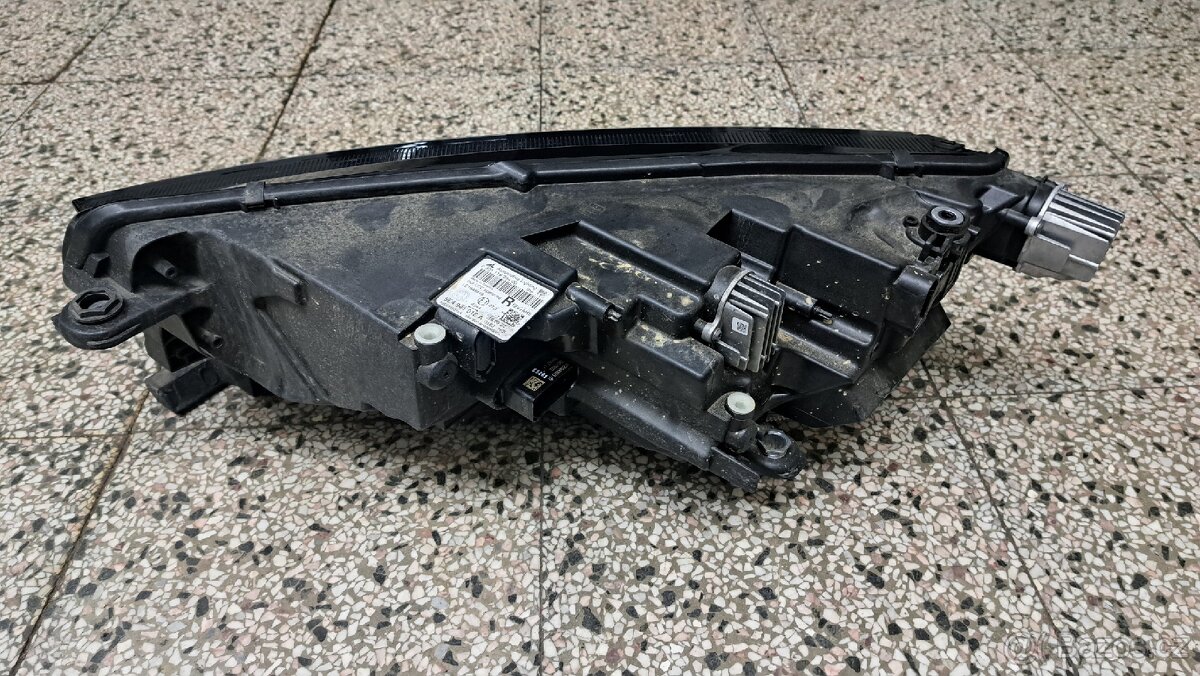 Přední světlo škoda octavia 4 - 3