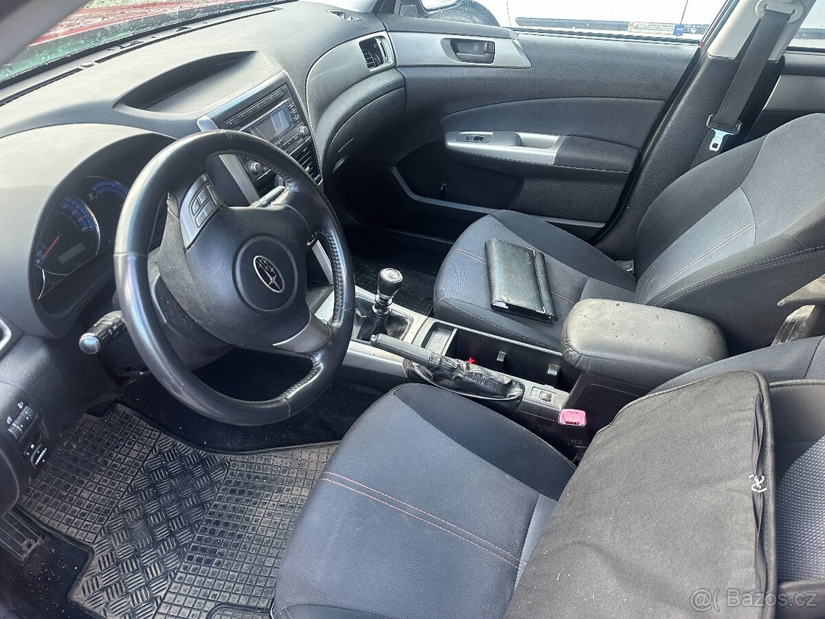 SUBARU FORESTER 2.0D - 3