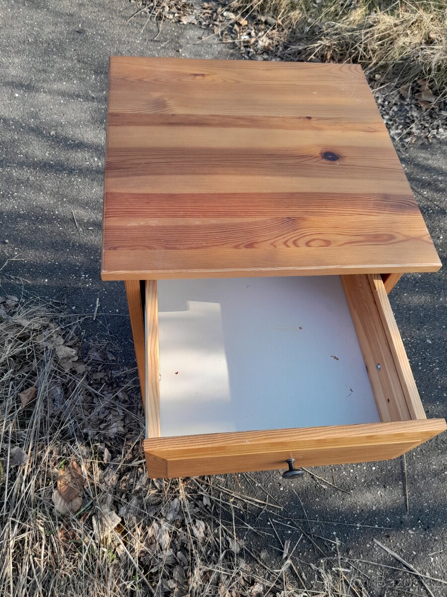 Ikea noční stolek Leksvik - 3
