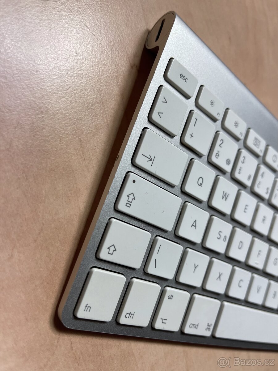 Apple Magic Keyboard (A1314) - 3