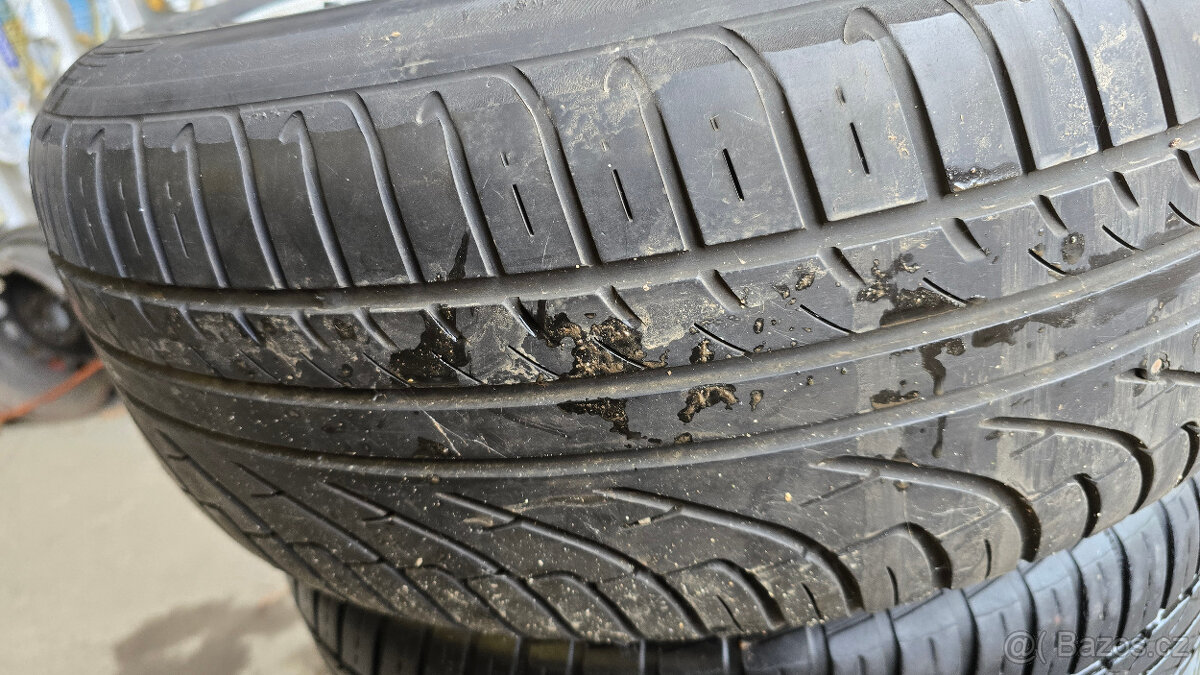 VW Passat 1x Alu kolo 15" - 3