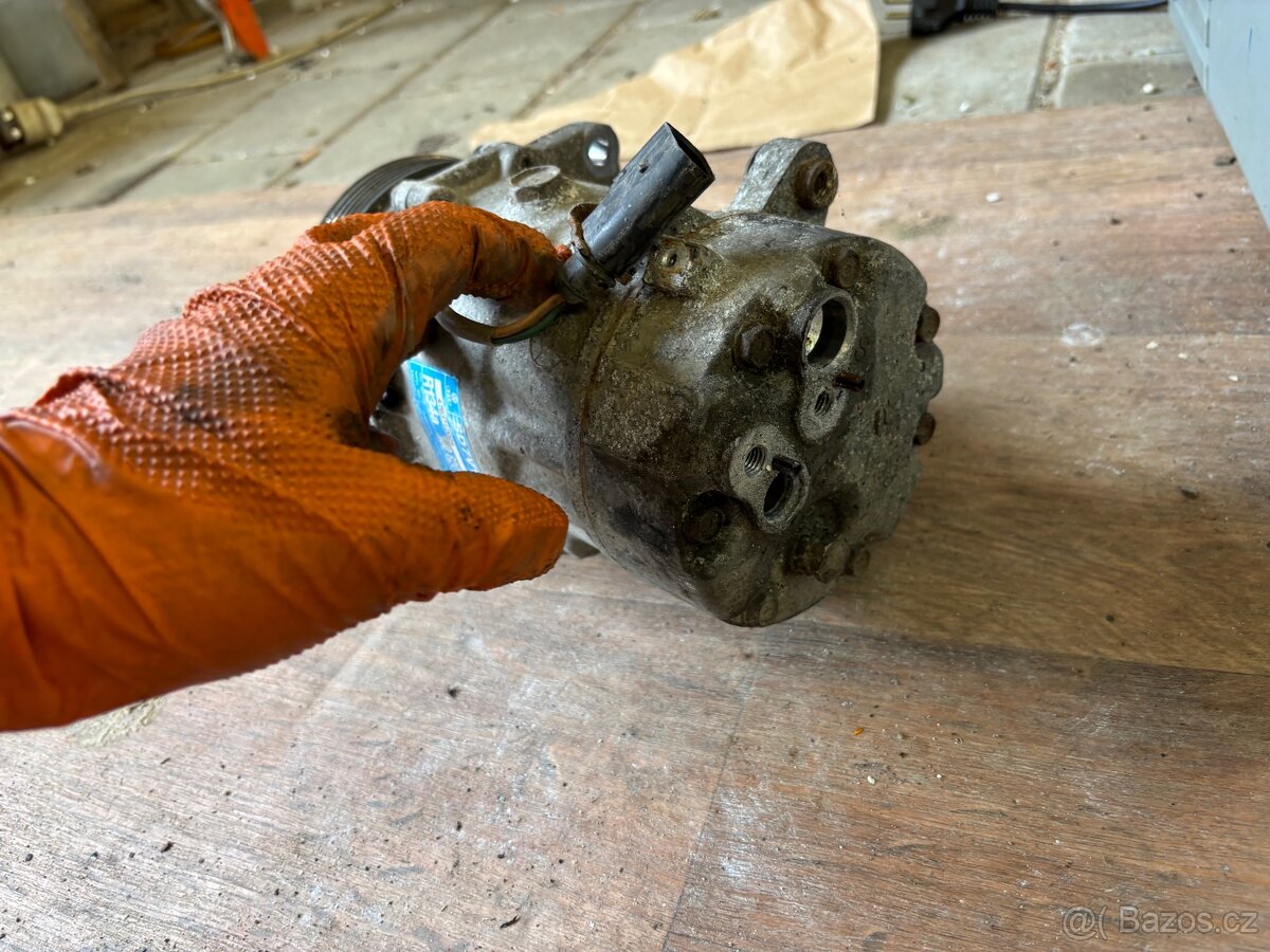 Vw golf 4 Kompresor klimatizace - 3