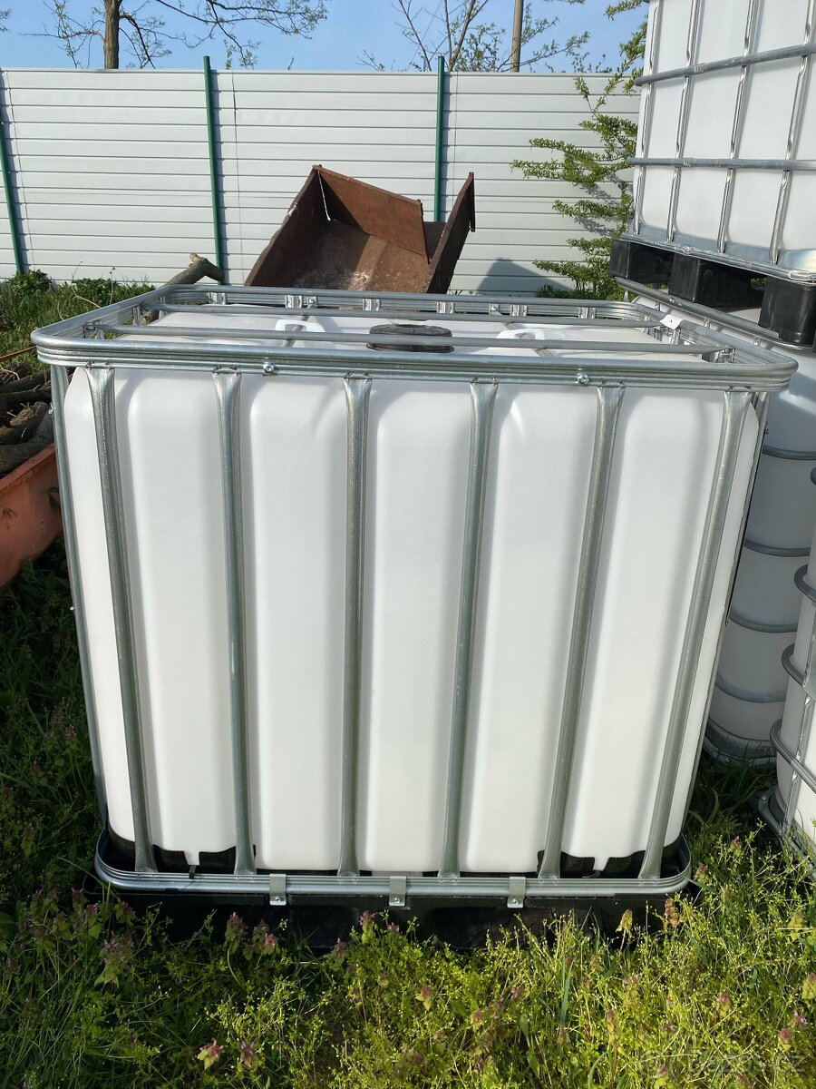 IBC nádrže 1000l - 3