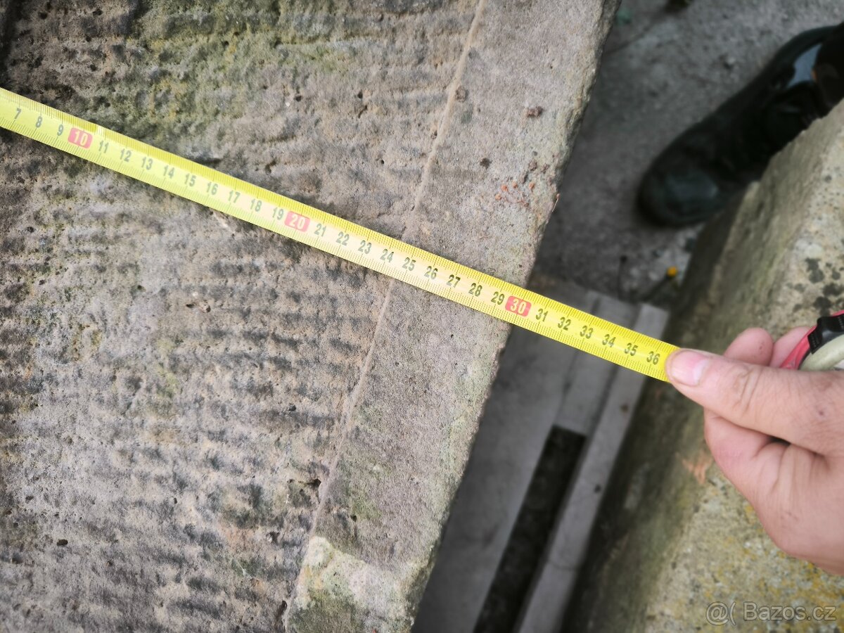 Staré pískovcové sloupy - 3