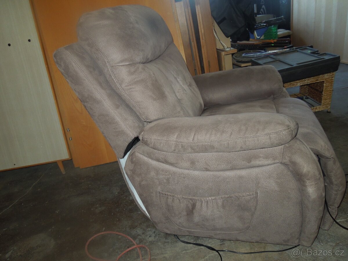 polohovací křeslo el.ovládané hnědé - 3