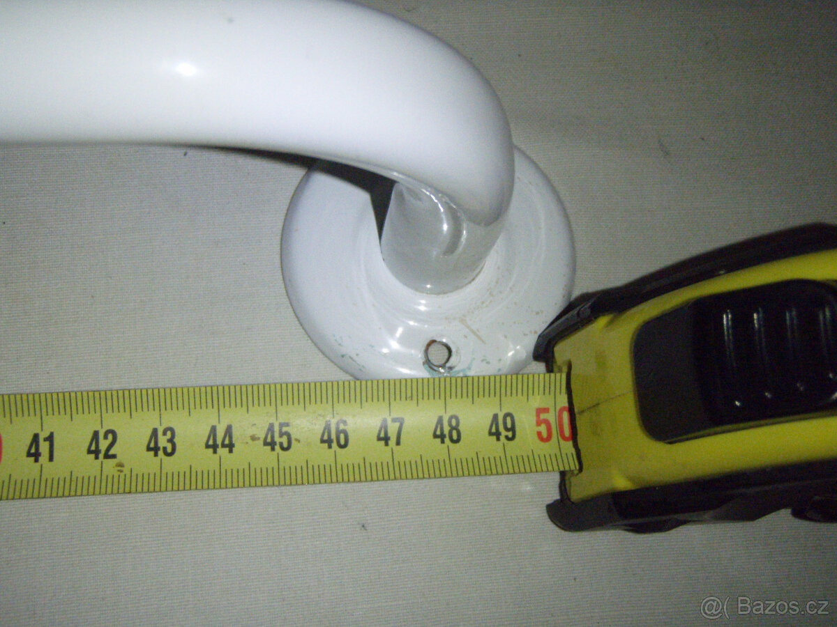 KVALITNÍ MADLO DO KOUPELNY - 48 cm - 3