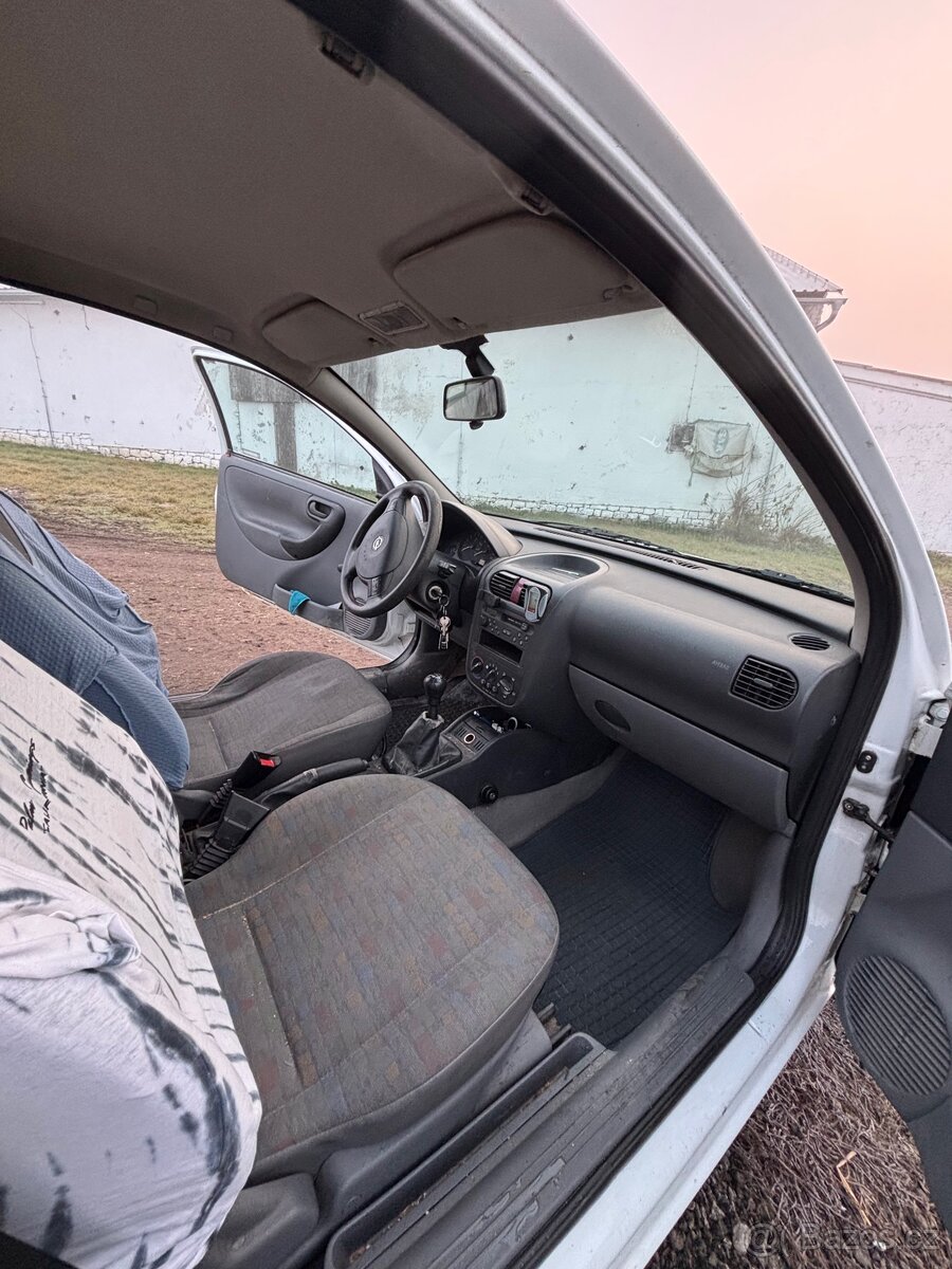 Prodám Opel Corsa C.1.7 DTI - 3