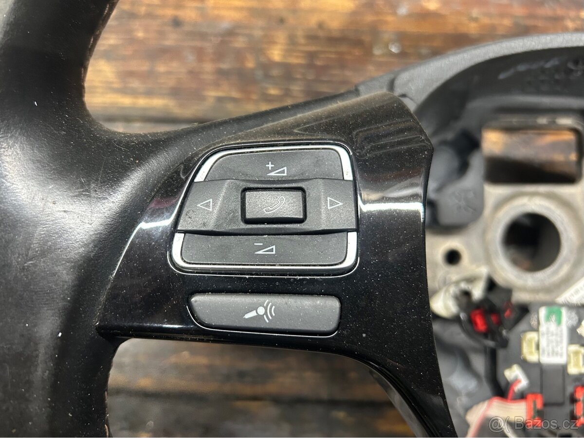 multifunkční volant VW Touareg - 3
