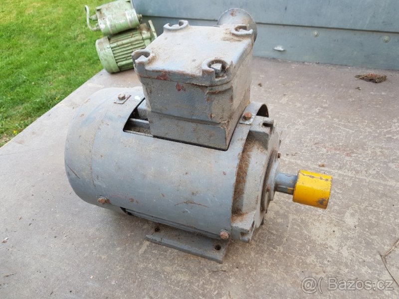 Patkový elektromotor 5,5 kW, 2880 otáček - 3