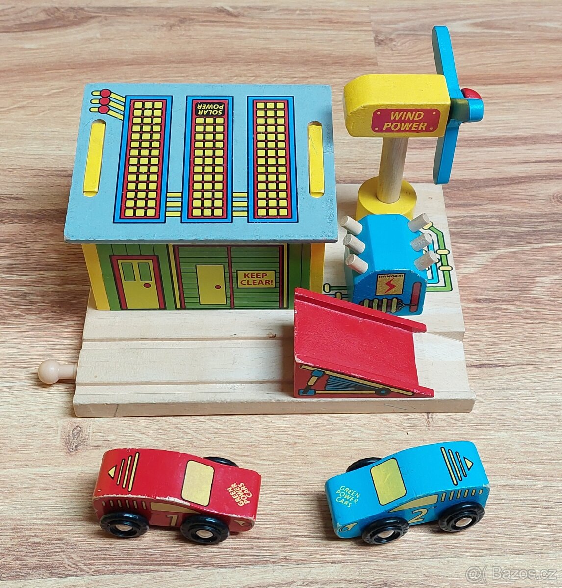 Dřevěná vláčkodráha, vláčky a doplňky - 3