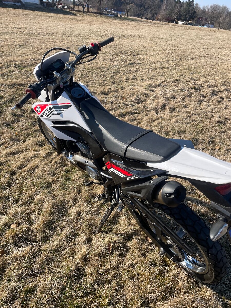 Yamaha wr 125 - 3