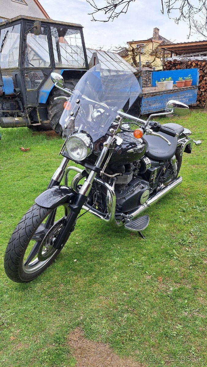 Triumph Speedmaster 900 - 3