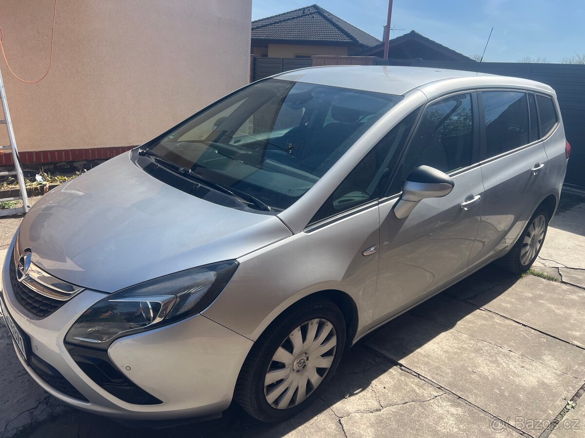 Opel Zafira c - 3